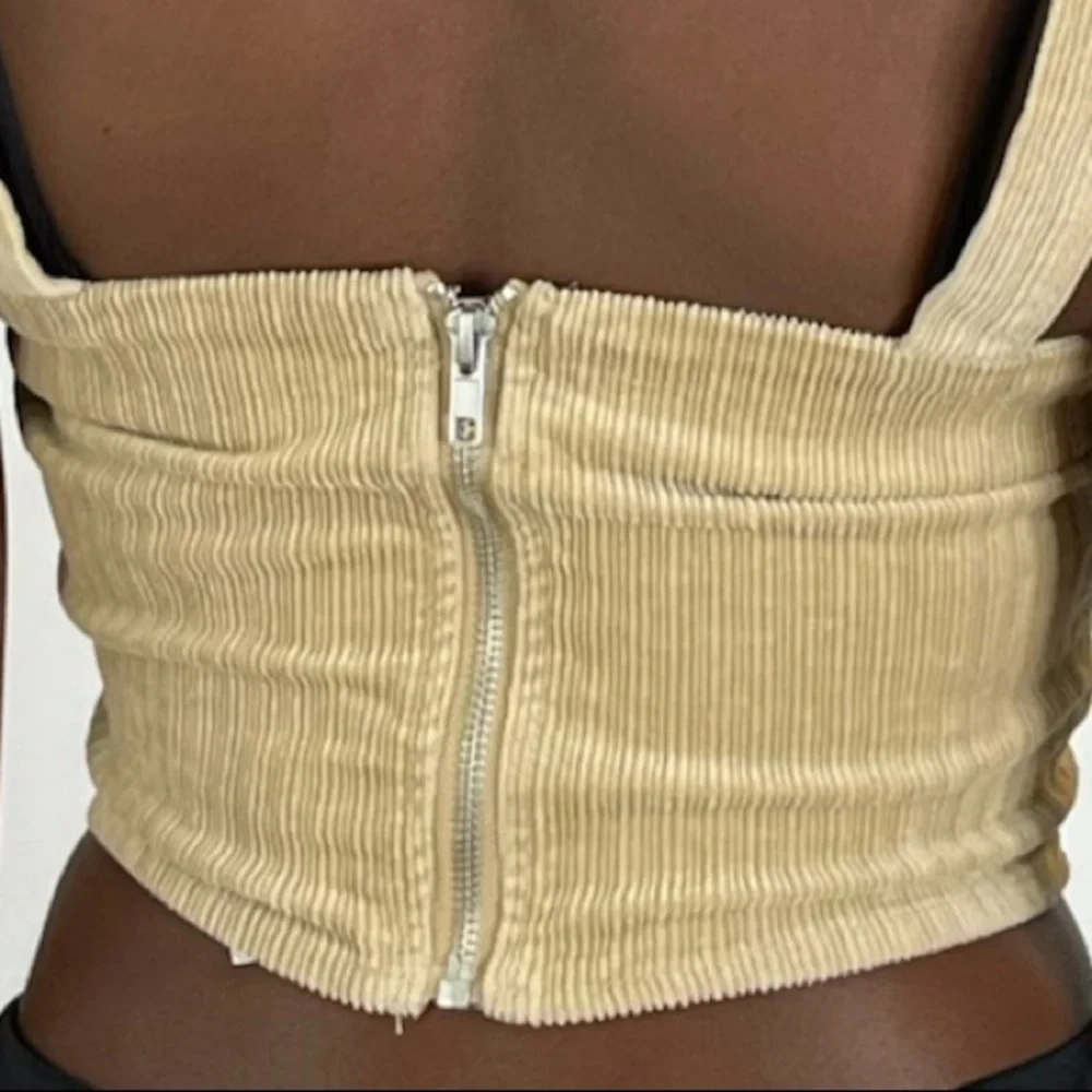 Button Down Cami 🤎 - Picture 4 of 4